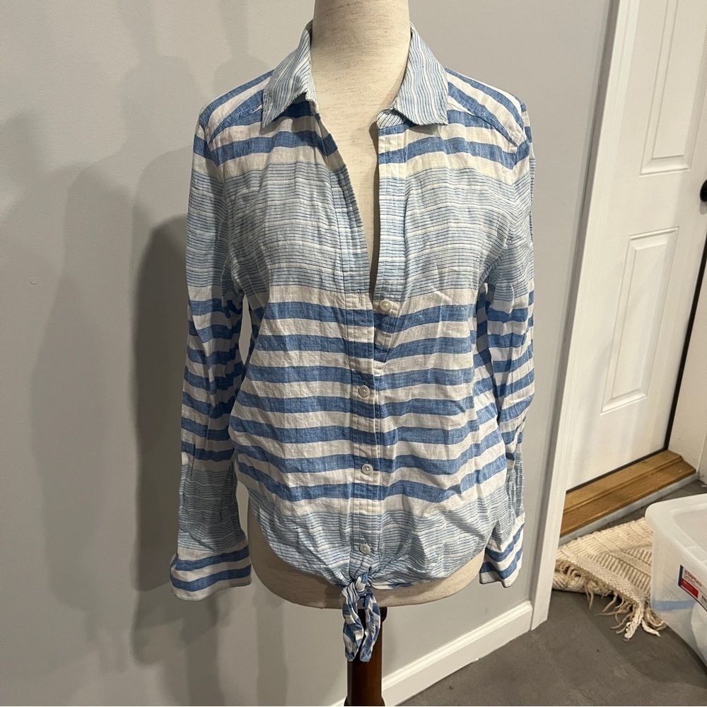Vineyard Vines Blue‎ and White Striped Collared Button Down Linen Top Size 4